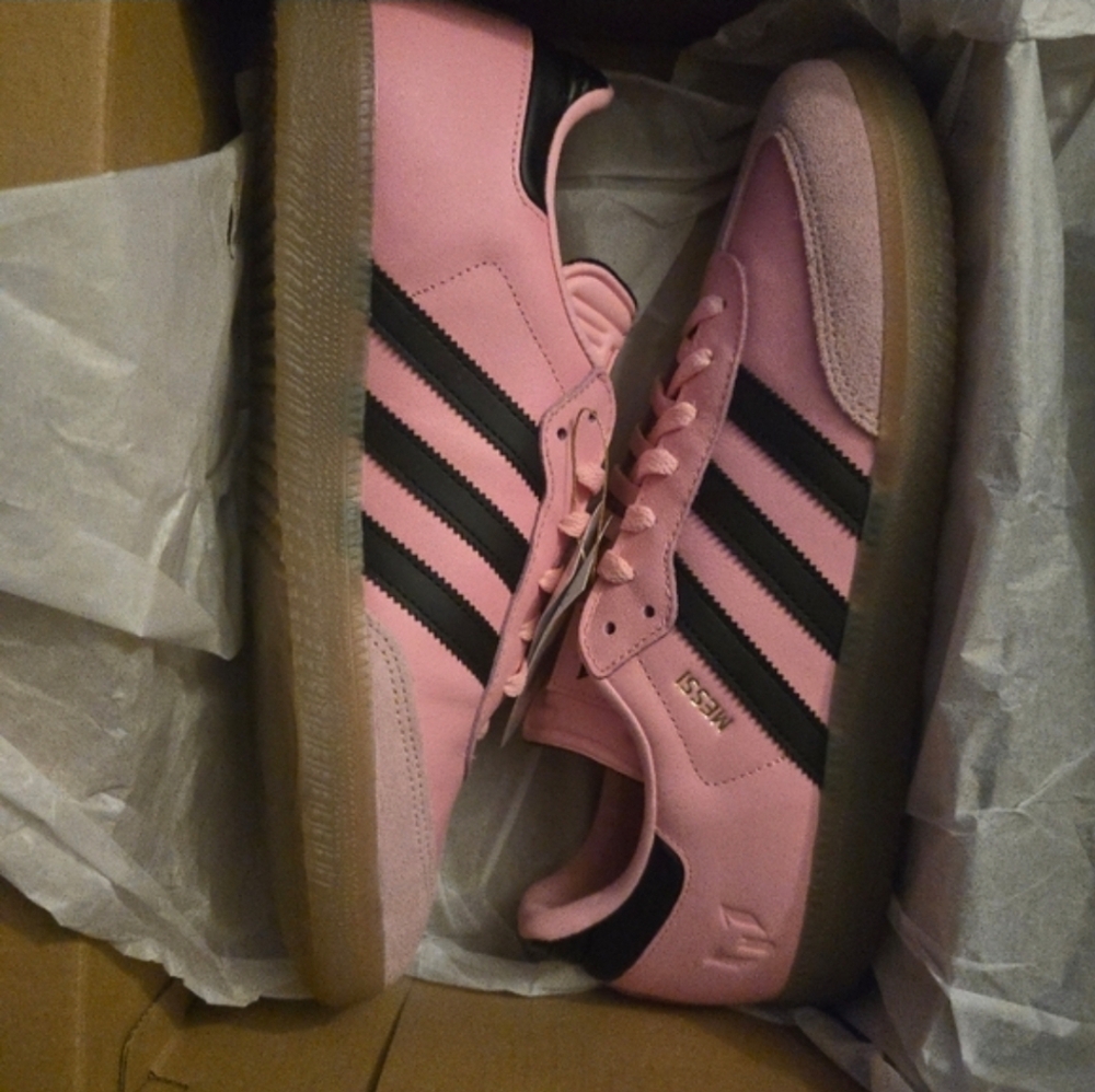Adidas Samba Messi Men Size 11.5 Miami CF Pink Black And Gum JP7844 032026 - Picture 10 of 11